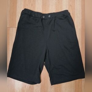 Women's Black Casual Shorts, Large.